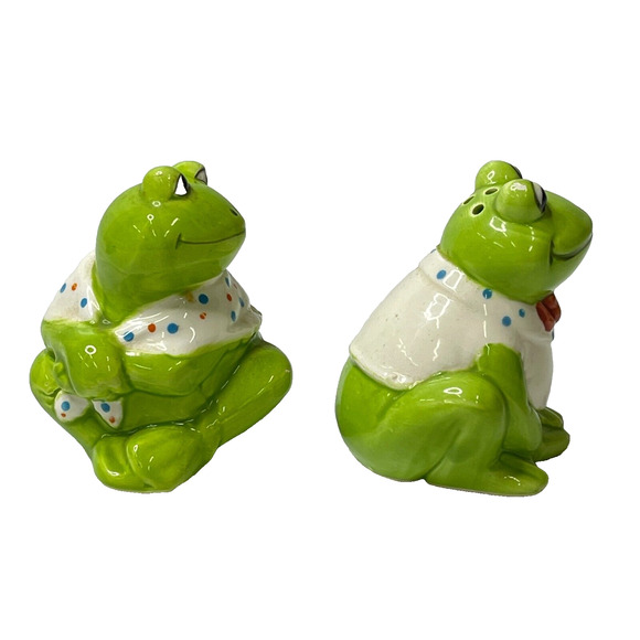 Otagiri Salt & Pepper Green Boy and Girl Frog Shakers Hand Painted Novelty Decor - Picture 5 of 12